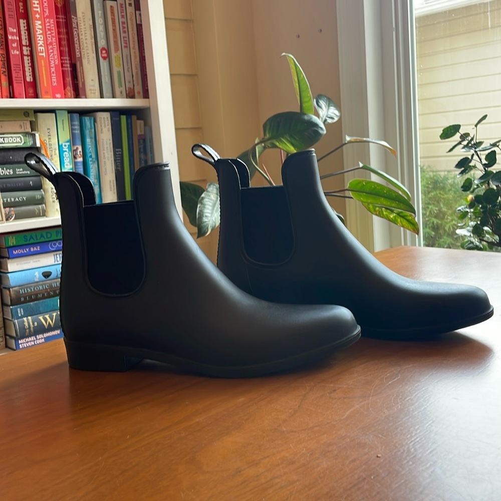 Sam Edelman Chelsea Rain Boots sz 9